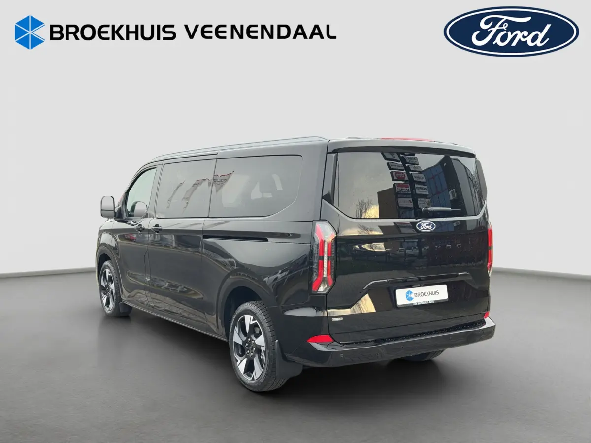 Tourneo 340 2.5 PHEV L2H1 Titanium X | Besteld | Panoramadak | Trekhaak | Adap. Cruise