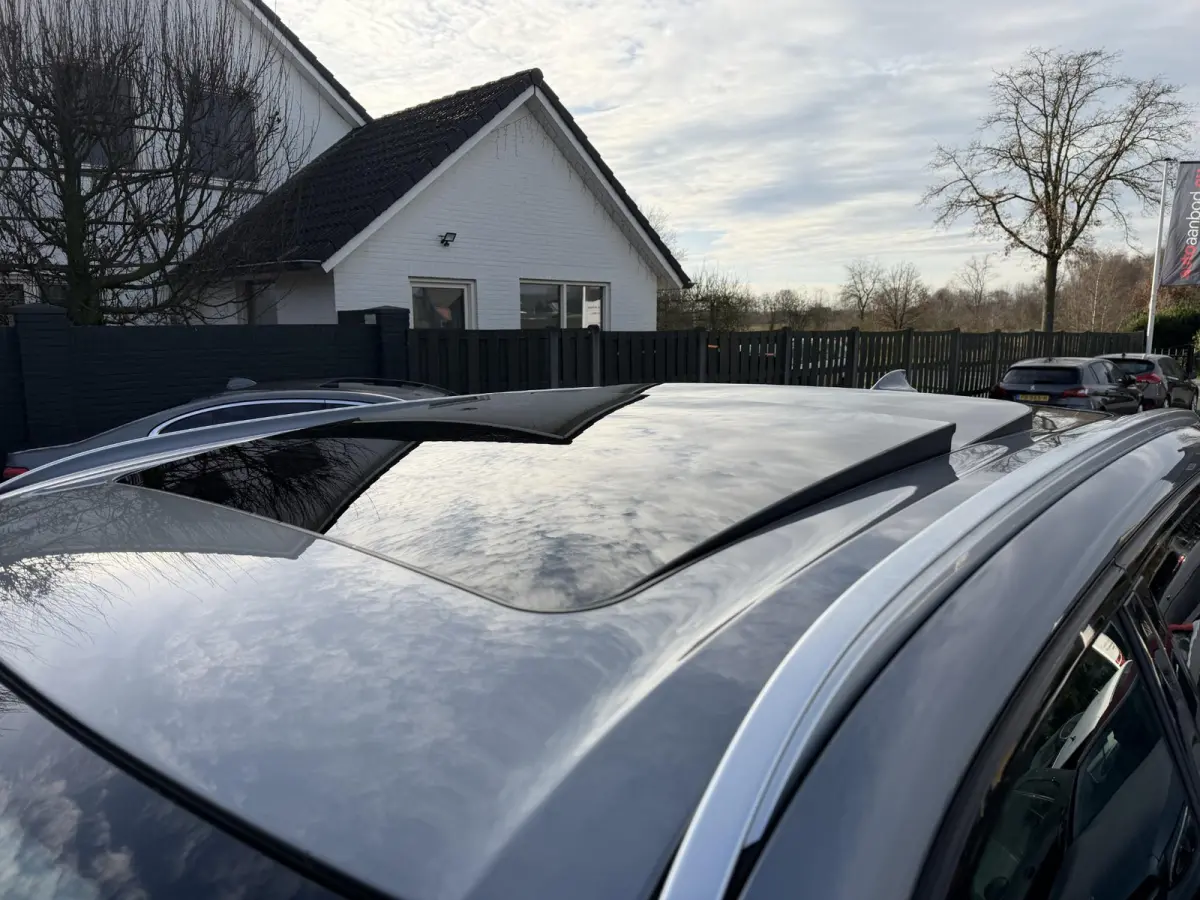 M50d | Panoramadak | Head-Up Display | Camera | Harmon Kardon | Elektrische Achterklep |