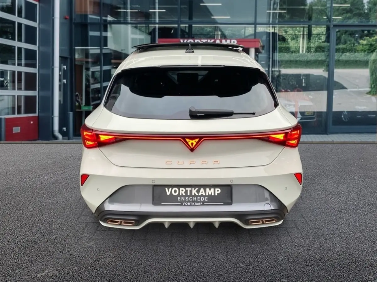 1.5 TSI e-Hyb 272 PK VZ PANO.DAK/CAM./ACC/STOEL+STUURVERW./MEM.