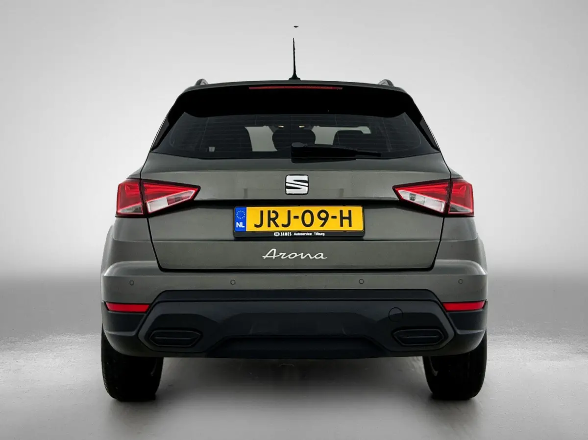 1.0 TSI AUTOM. Style Connect CARPLAY-NAV | CRUISE | PRIVACY-GLASS
