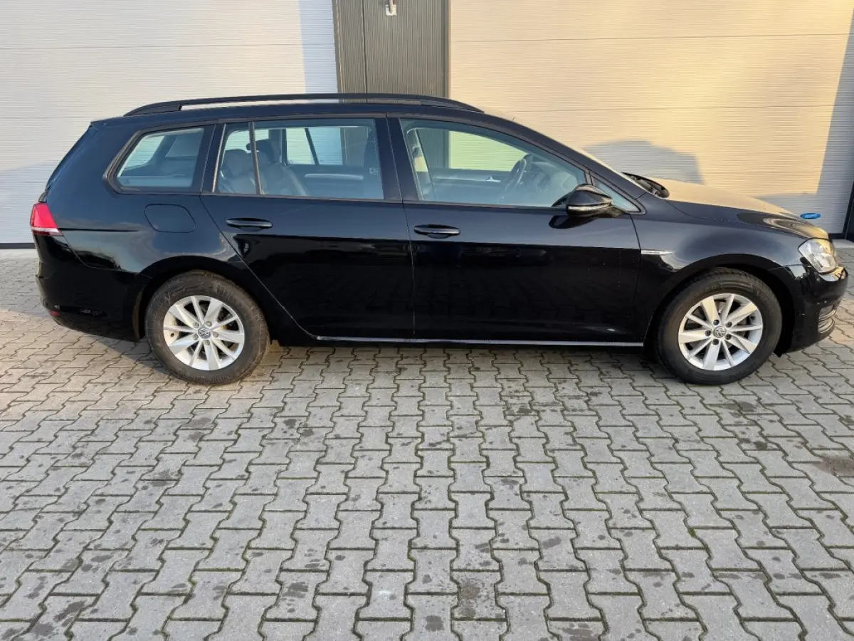 1.0 TSI Cruise control / Trekhaak / 16 inch / NL-Auto.