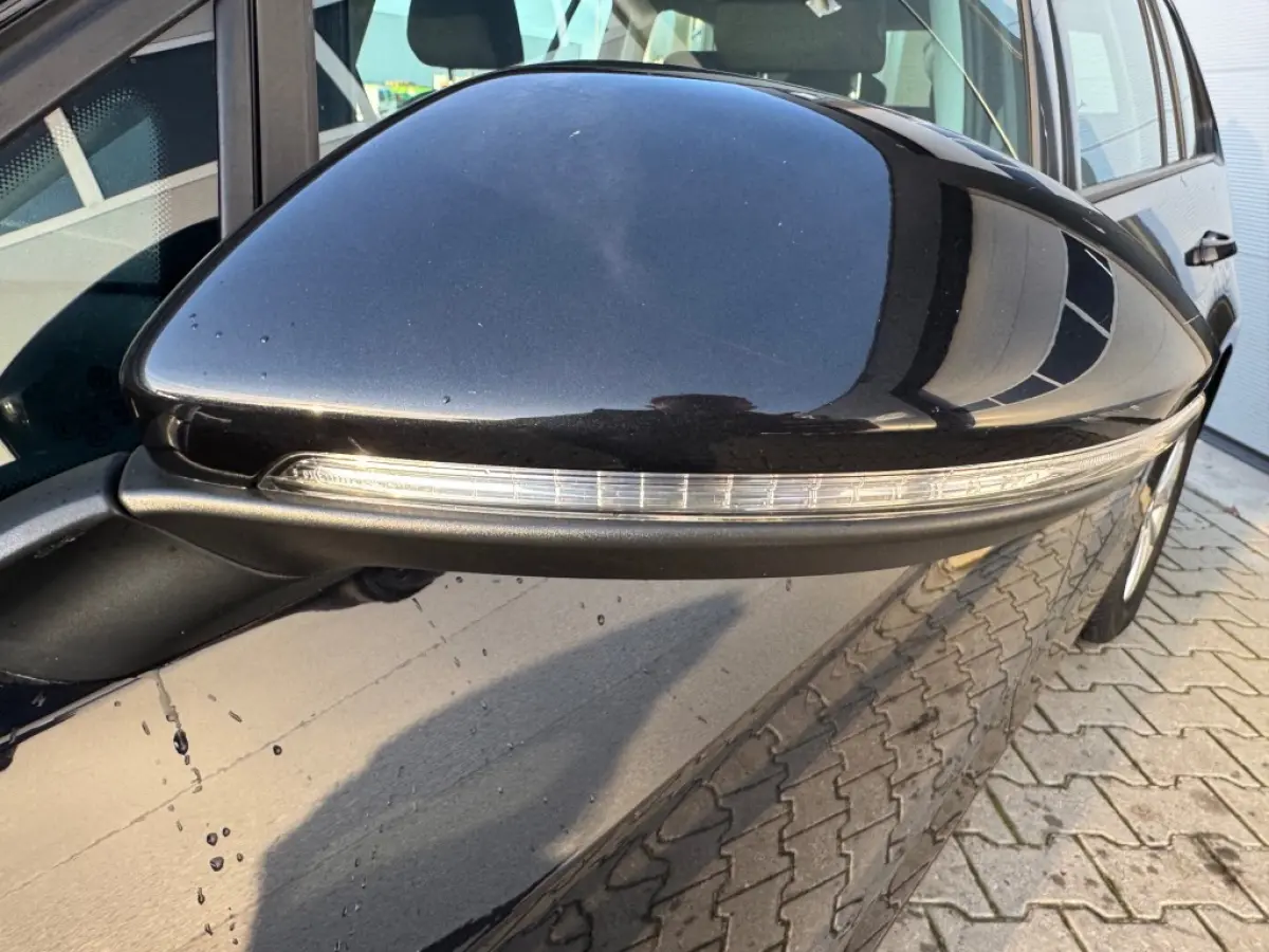1.0 TSI Cruise control / Trekhaak / 16 inch / NL-Auto.