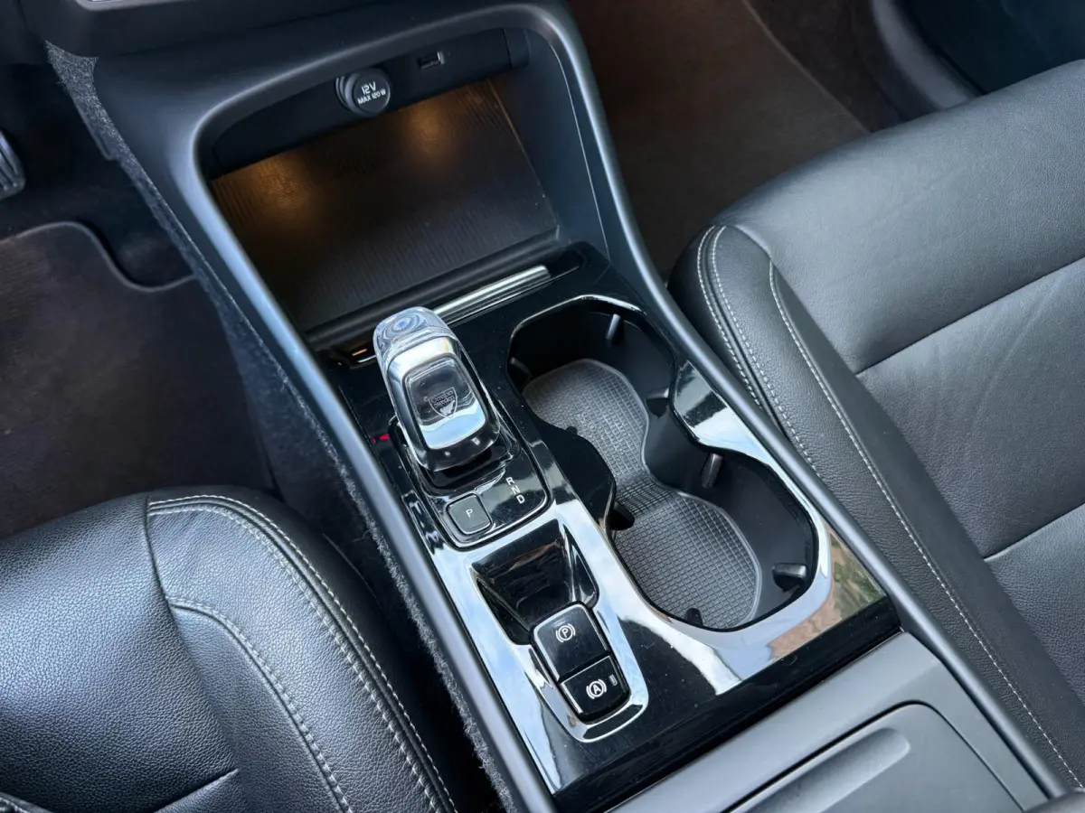 2.0 T4 AWD|LEDER|CAMERA|TREKHAAK|HARMAN/KARDON