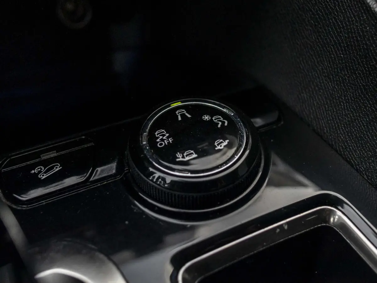 1.2 PureTech Crossway cruise controle, automatische airco, keyless
