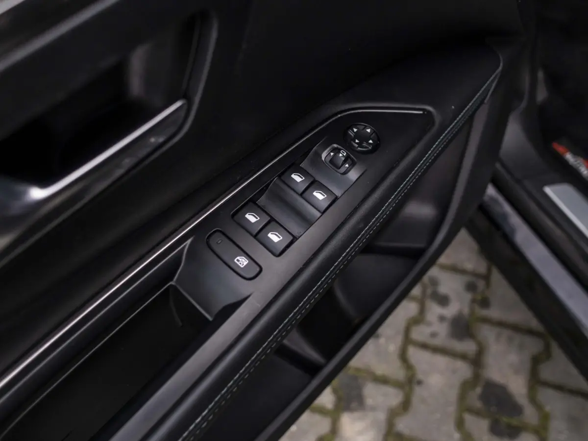 1.2 PureTech Crossway cruise controle, automatische airco, keyless