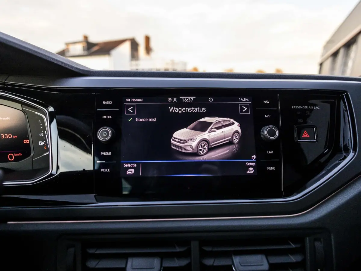 1.0 TSI R-Line R-Line, stoelverwarming, camera, automatische airco, keyless