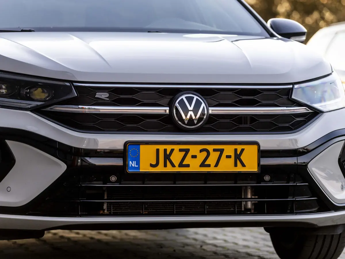 1.0 TSI R-Line R-Line, stoelverwarming, camera, automatische airco, keyless
