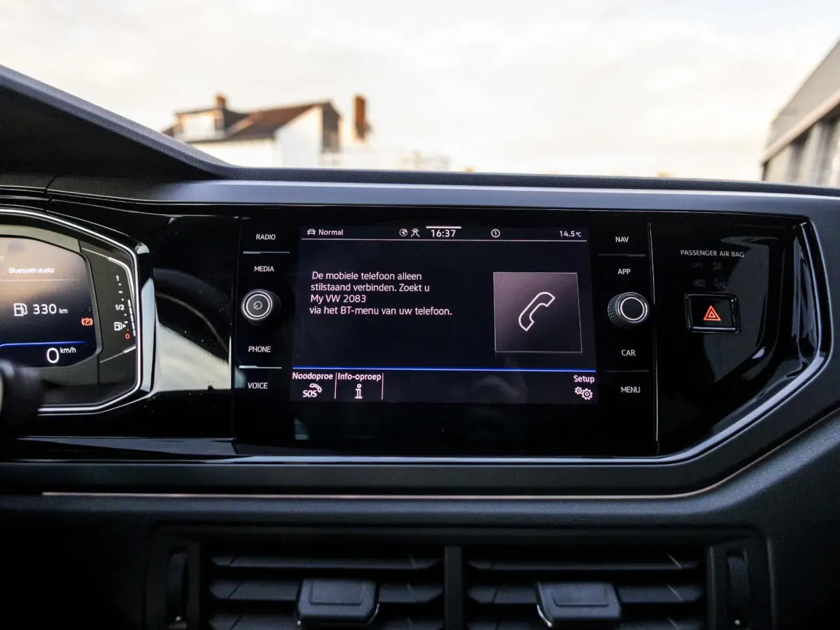 1.0 TSI R-Line R-Line, stoelverwarming, camera, automatische airco, keyless