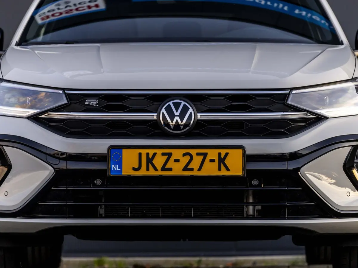 1.0 TSI R-Line R-Line, stoelverwarming, camera, automatische airco, keyless