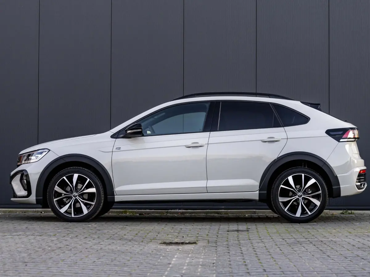 1.0 TSI R-Line R-Line, stoelverwarming, camera, automatische airco, keyless