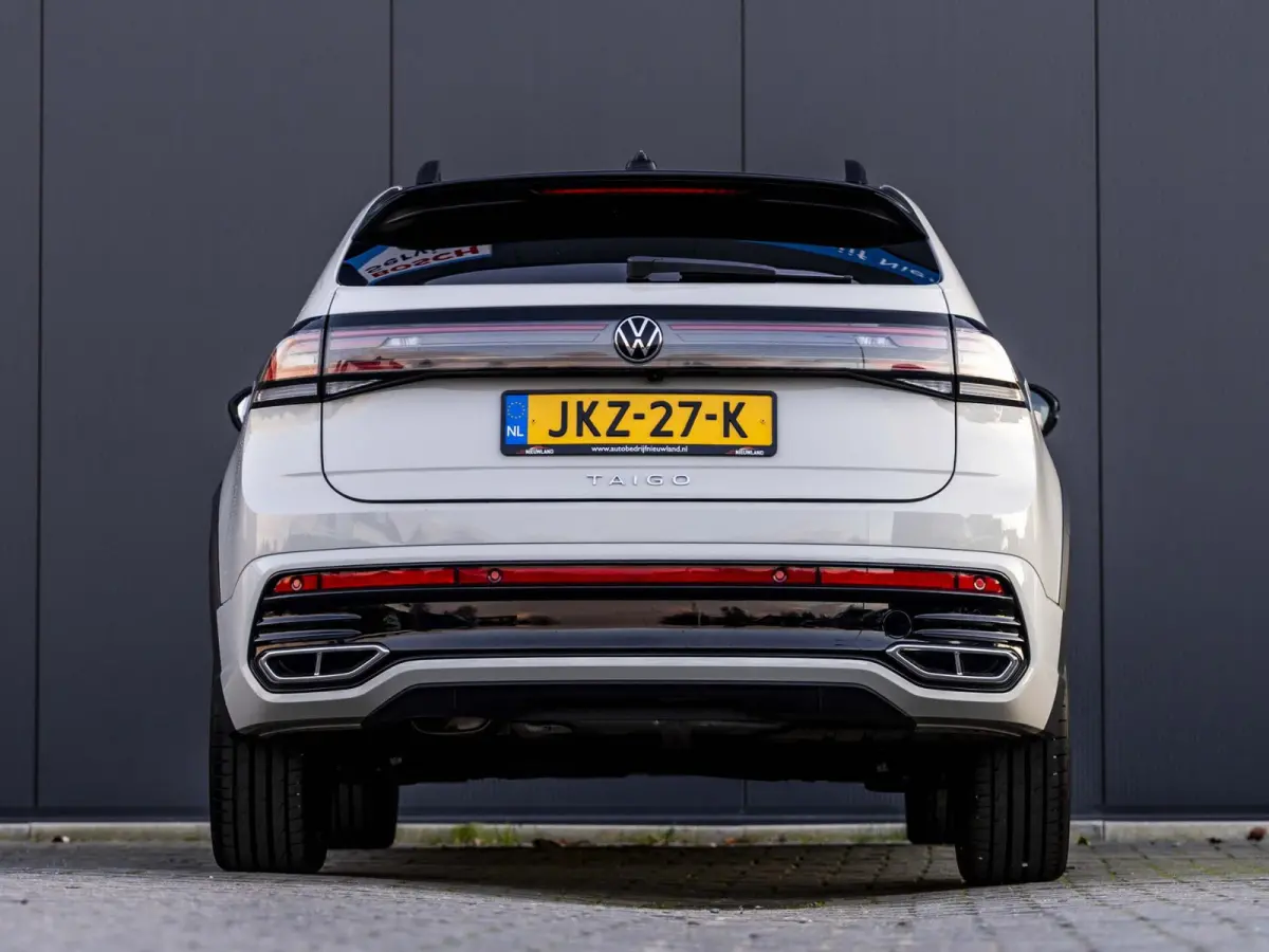 1.0 TSI R-Line R-Line, stoelverwarming, camera, automatische airco, keyless