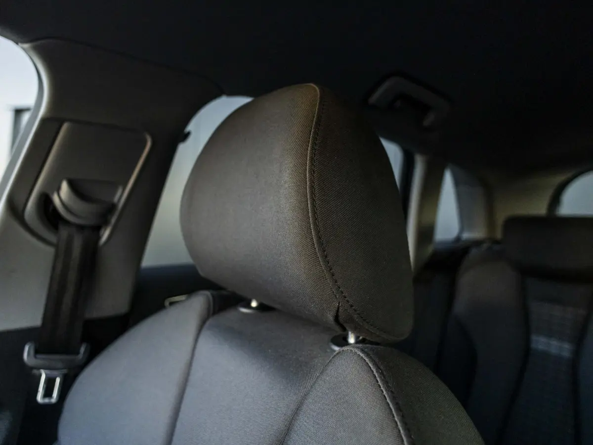 1.0 TFSI Sport Lease Edition Keyless, afneembare trekhaak