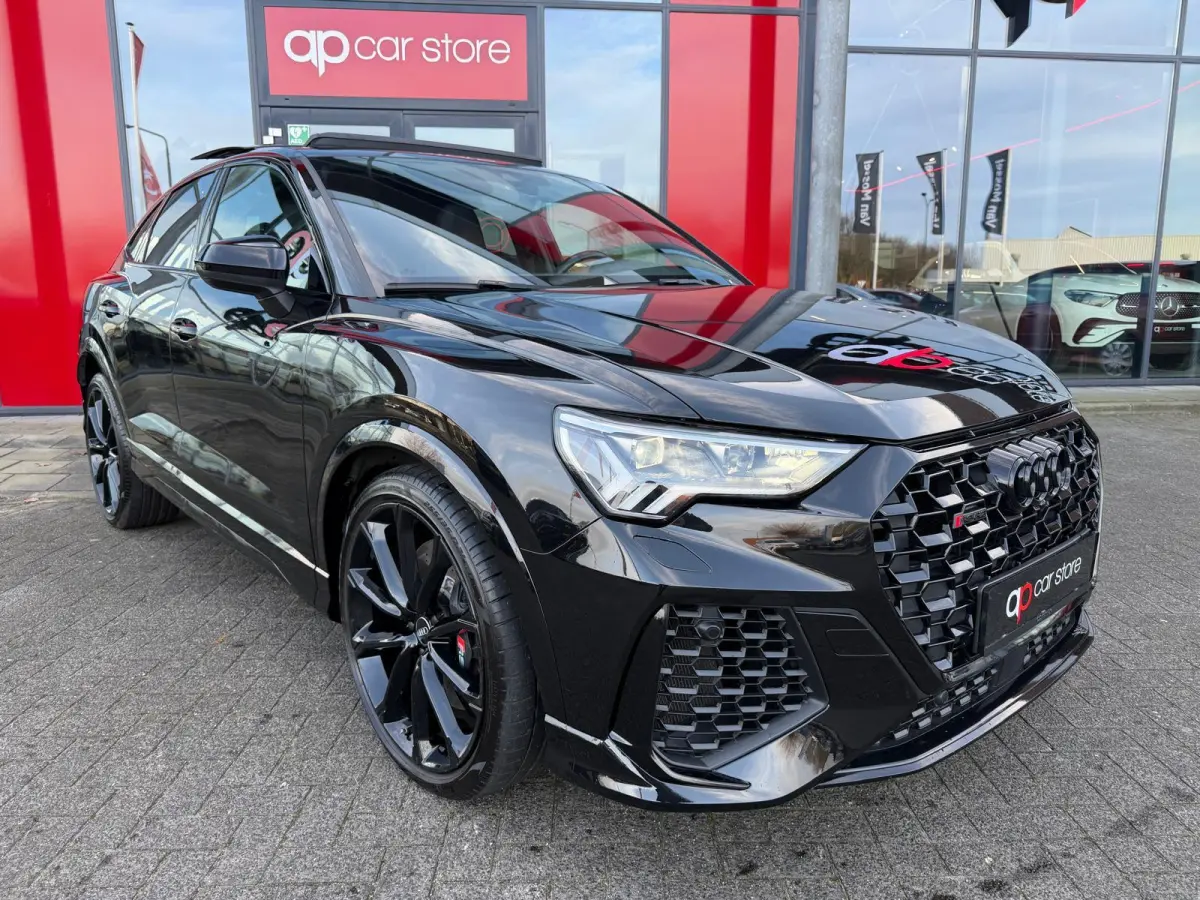 RSQ3 TFSI Panorama / Led / Lane assist