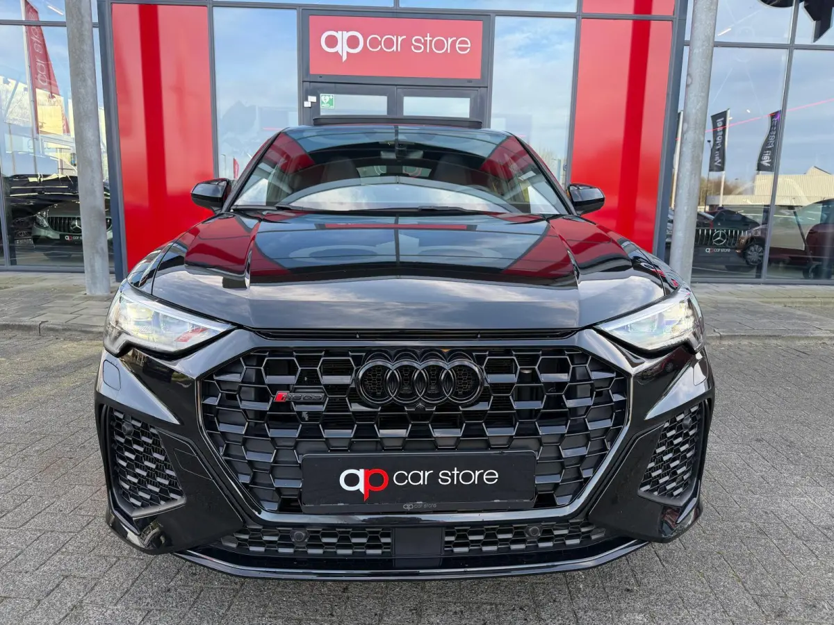 RSQ3 TFSI Panorama / Led / Lane assist