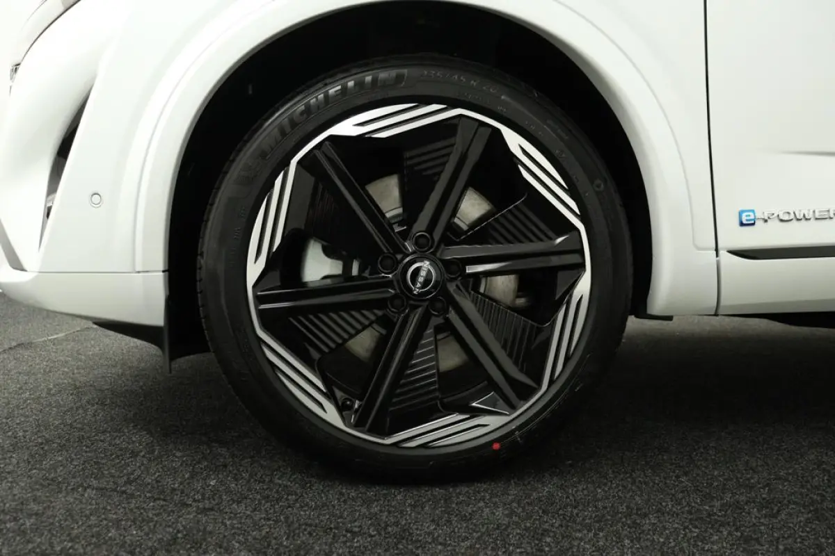1.5 e-Power N-Design | Panoramadak | Stoel-, Stuur- & Voorruitverw. | Trekhaak |