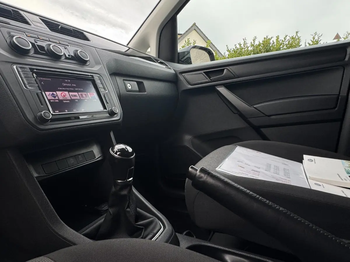 2.0 TDI L1H1 BMT Exclusive Edition 150PK / LED / ACC / WINTERPACK / PDC / VLOER / LAT-OM-LAT / RIEM RECENT VERV.