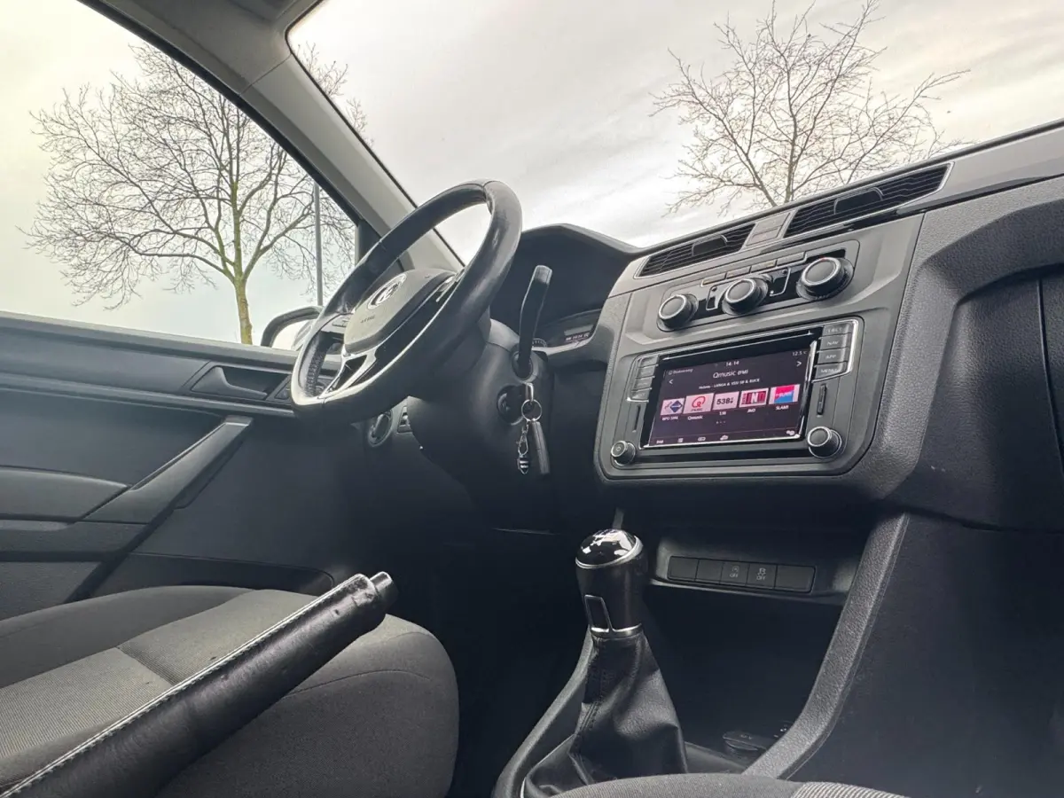 2.0 TDI L1H1 BMT Exclusive Edition 150PK / LED / ACC / WINTERPACK / PDC / VLOER / LAT-OM-LAT / RIEM RECENT VERV.