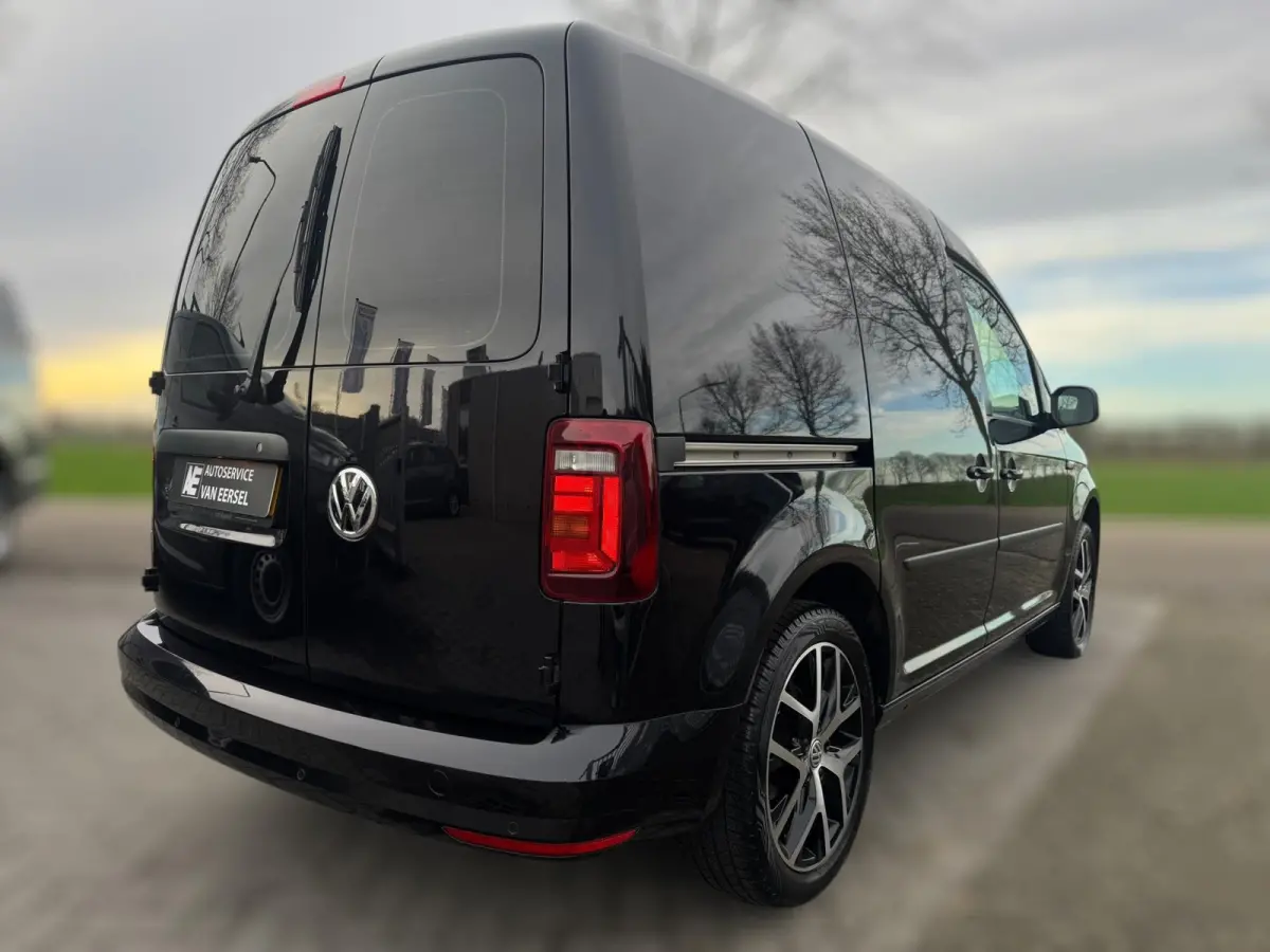 2.0 TDI L1H1 BMT Exclusive Edition 150PK / LED / ACC / WINTERPACK / PDC / VLOER / LAT-OM-LAT / RIEM RECENT VERV.