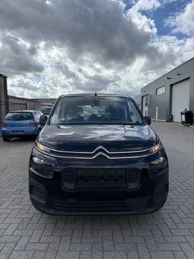 1.2 BENZINE | LAGE KM | 1 JAAR GARANTIE