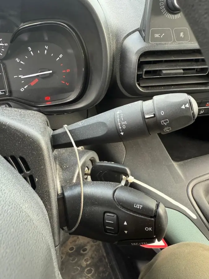 1.2 BENZINE | LAGE KM | 1 JAAR GARANTIE