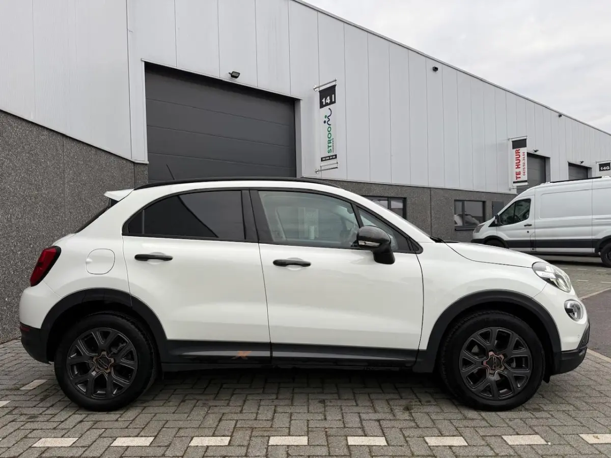 1.0 BENZINE | S-DESIGN | LAGE KM | 1 JAAR GARANTIE