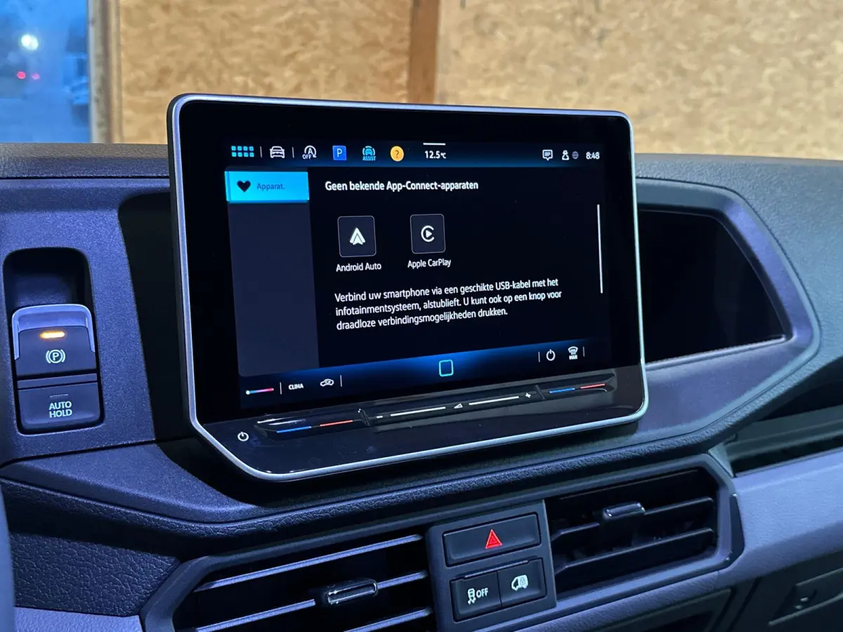 30 2.0 TDI L3H3 Trendline 140PK | Trekhaak | Navigatie met Apple Carplay/Android Auto | Cruise Control | Achteruitrijcamera | Parkeersensor voor en achter |