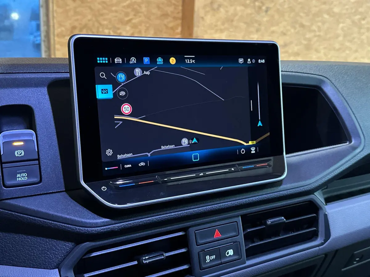 30 2.0 TDI L3H3 Trendline 140PK | Trekhaak | Navigatie met Apple Carplay/Android Auto | Cruise Control | Achteruitrijcamera | Parkeersensor voor en achter |
