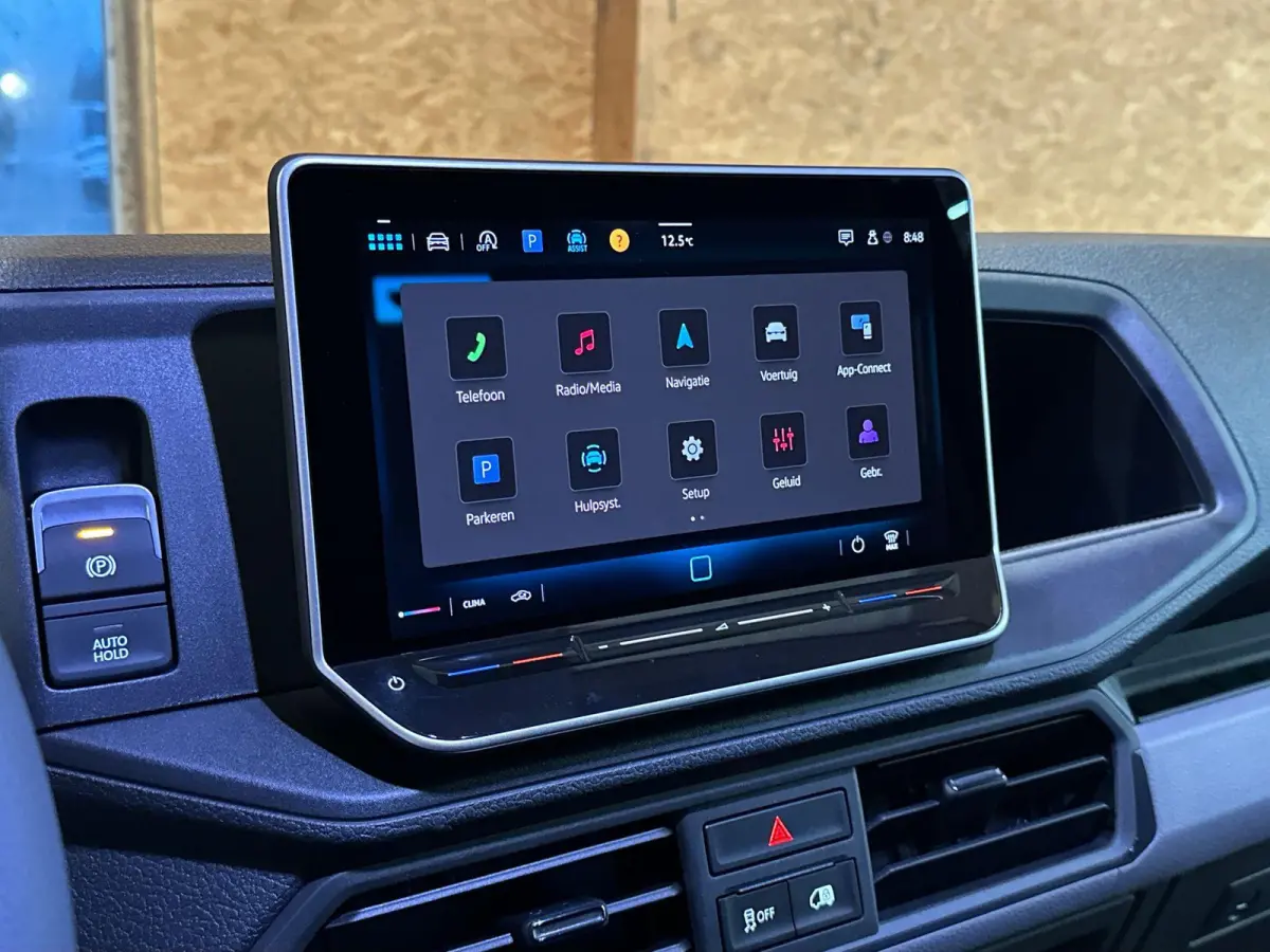 30 2.0 TDI L3H3 Trendline 140PK | Trekhaak | Navigatie met Apple Carplay/Android Auto | Cruise Control | Achteruitrijcamera | Parkeersensor voor en achter |