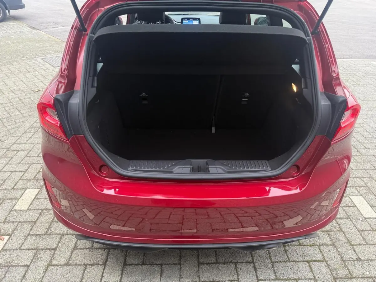 ST-LINE | AUTOMAAT | LAGE KM | 1 JAAR GARANTIE