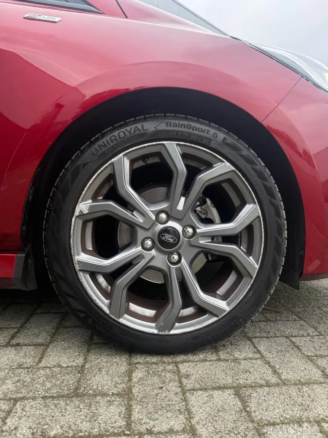 ST-LINE | AUTOMAAT | LAGE KM | 1 JAAR GARANTIE