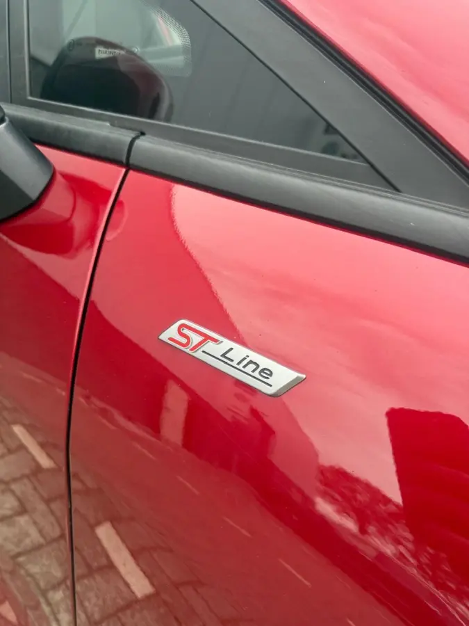 ST-LINE | AUTOMAAT | LAGE KM | 1 JAAR GARANTIE