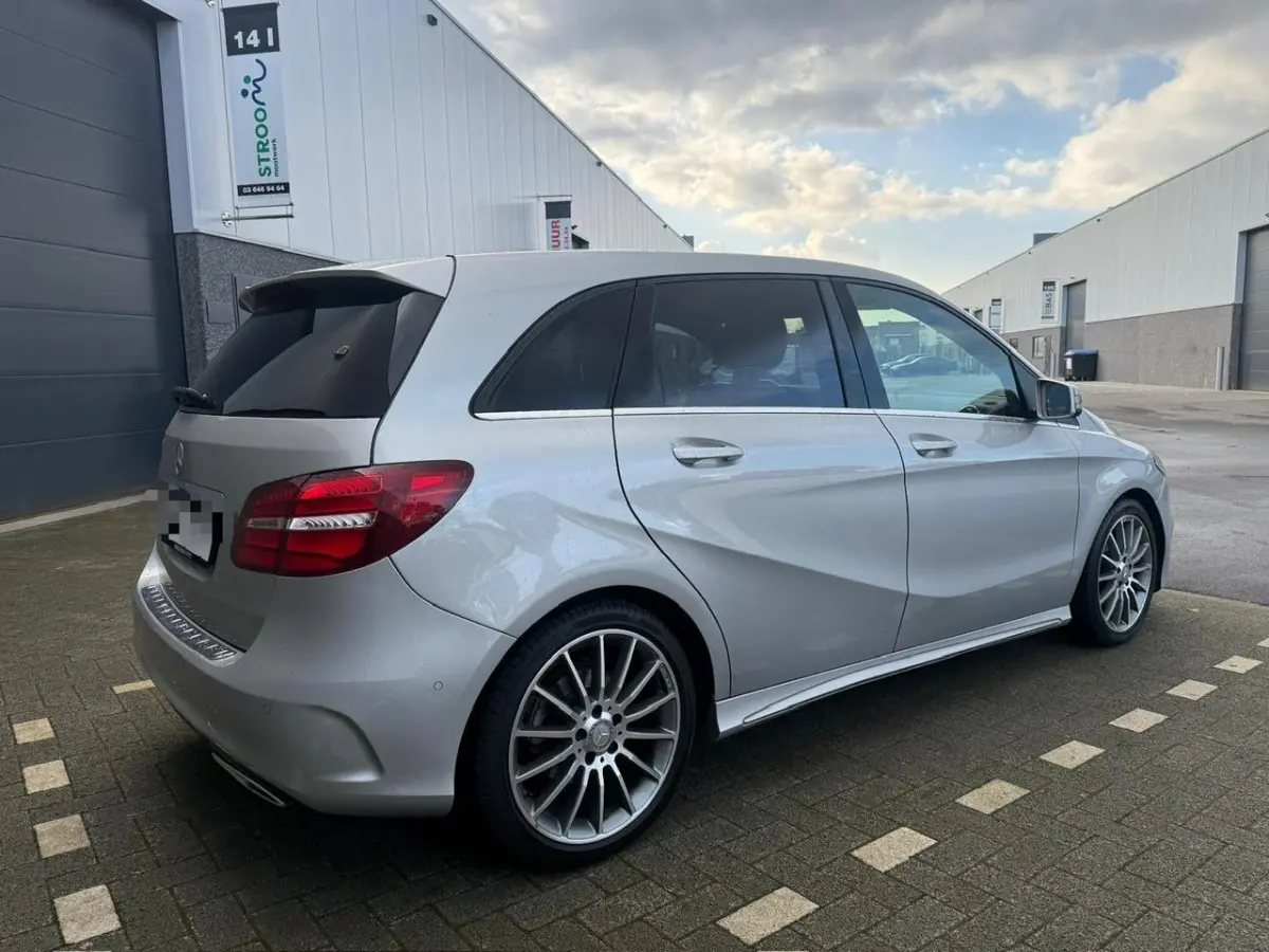 D AMG PAKKET| CAMERA | EURO 6B