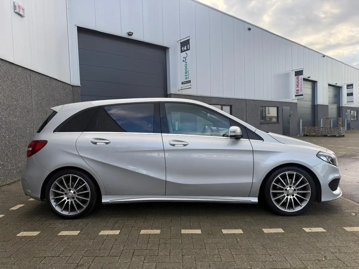 D AMG PAKKET| CAMERA | EURO 6B