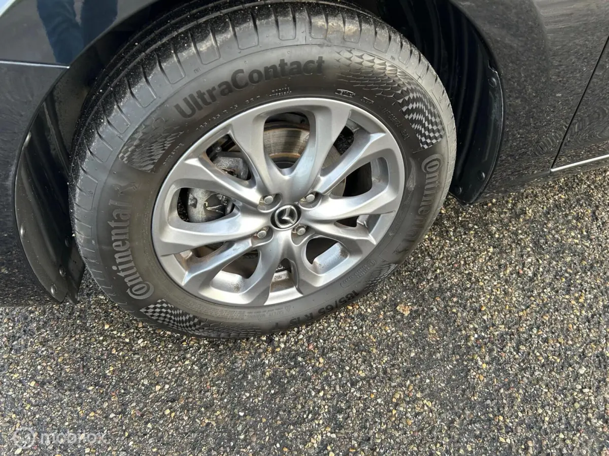1.5 e-SkyActiv-G 90 Exclusive-Line