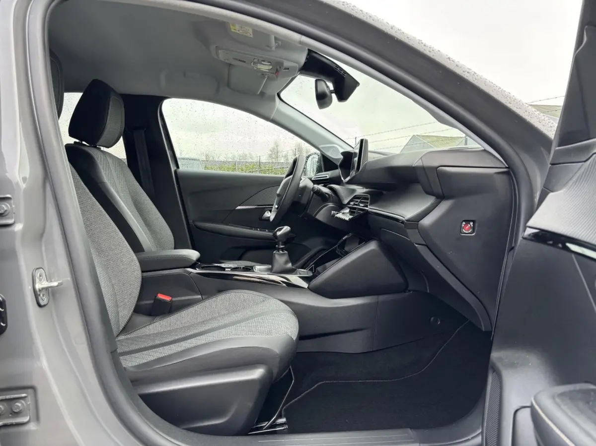 1.2 100 PK Allure | AppleCarPlay/AndroidAuto | 360 Camera | Adaptieve Cruise Control| Dodehoek detectie | 21.596 km!!