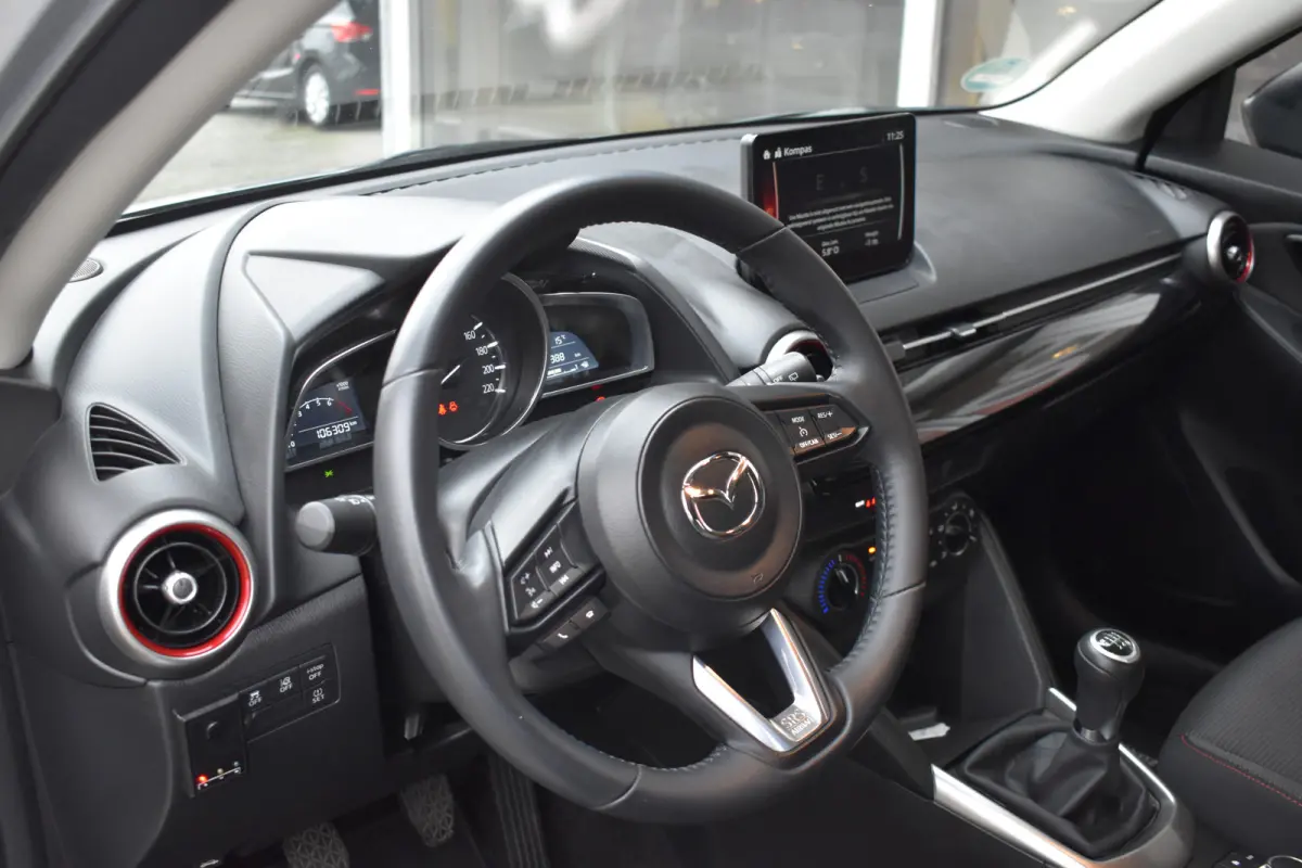 1.5 Skyactiv-G Sportive / Carplay / Cruise / Camera / Stoelverwarming