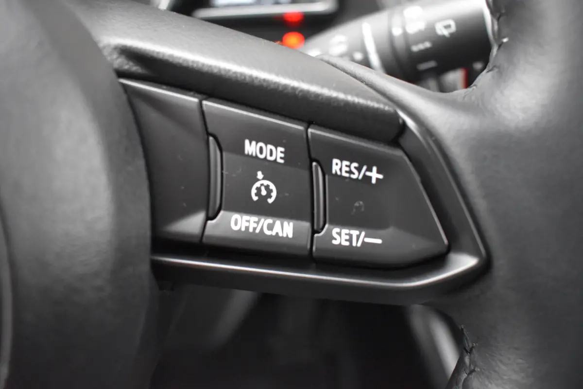 1.5 Skyactiv-G Sportive / Carplay / Cruise / Camera / Stoelverwarming