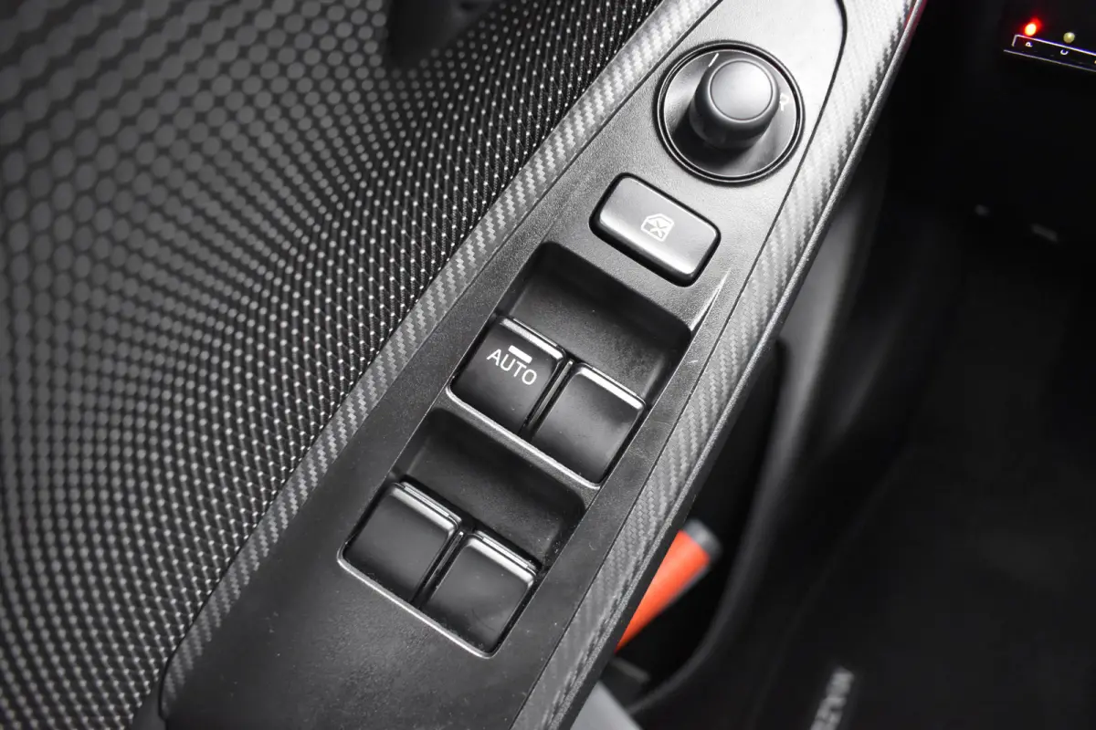 1.5 Skyactiv-G Sportive / Carplay / Cruise / Camera / Stoelverwarming