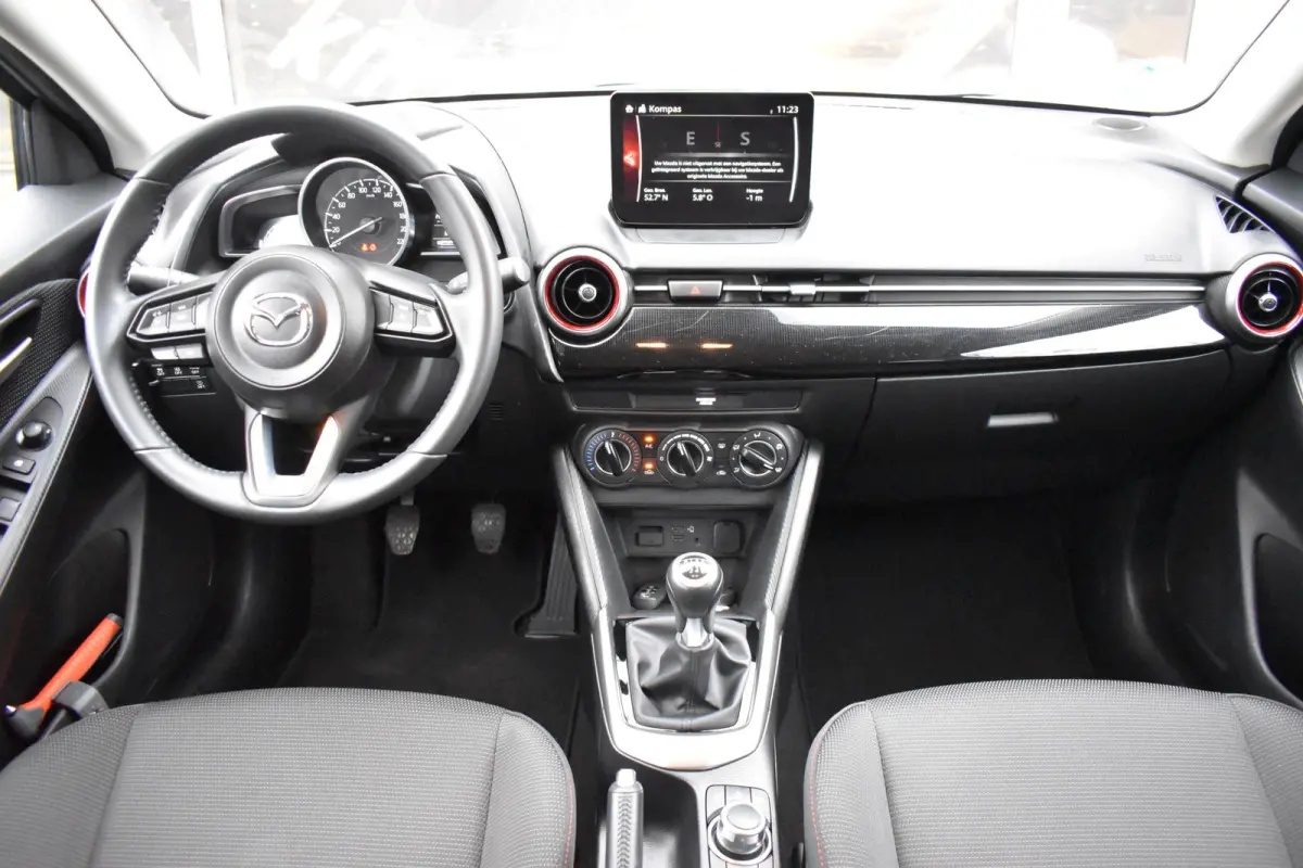 1.5 Skyactiv-G Sportive / Carplay / Cruise / Camera / Stoelverwarming