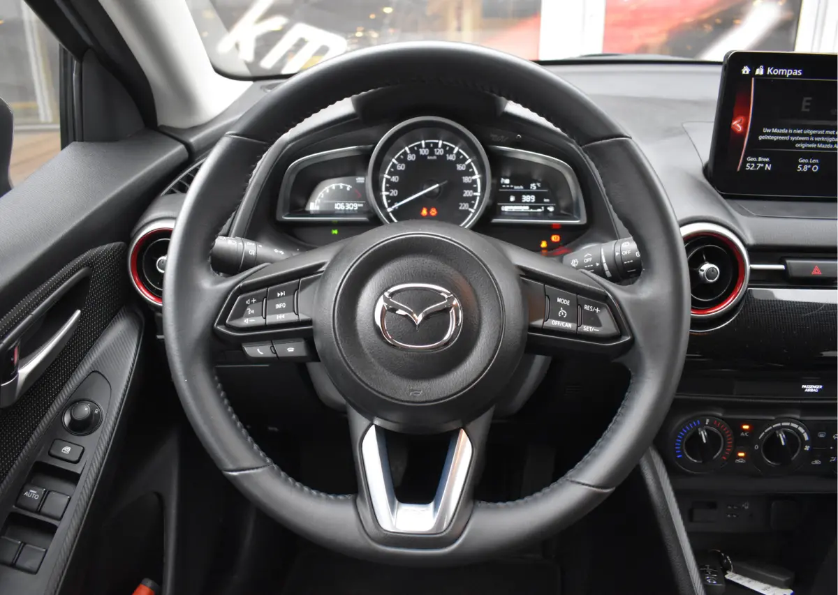 1.5 Skyactiv-G Sportive / Carplay / Cruise / Camera / Stoelverwarming