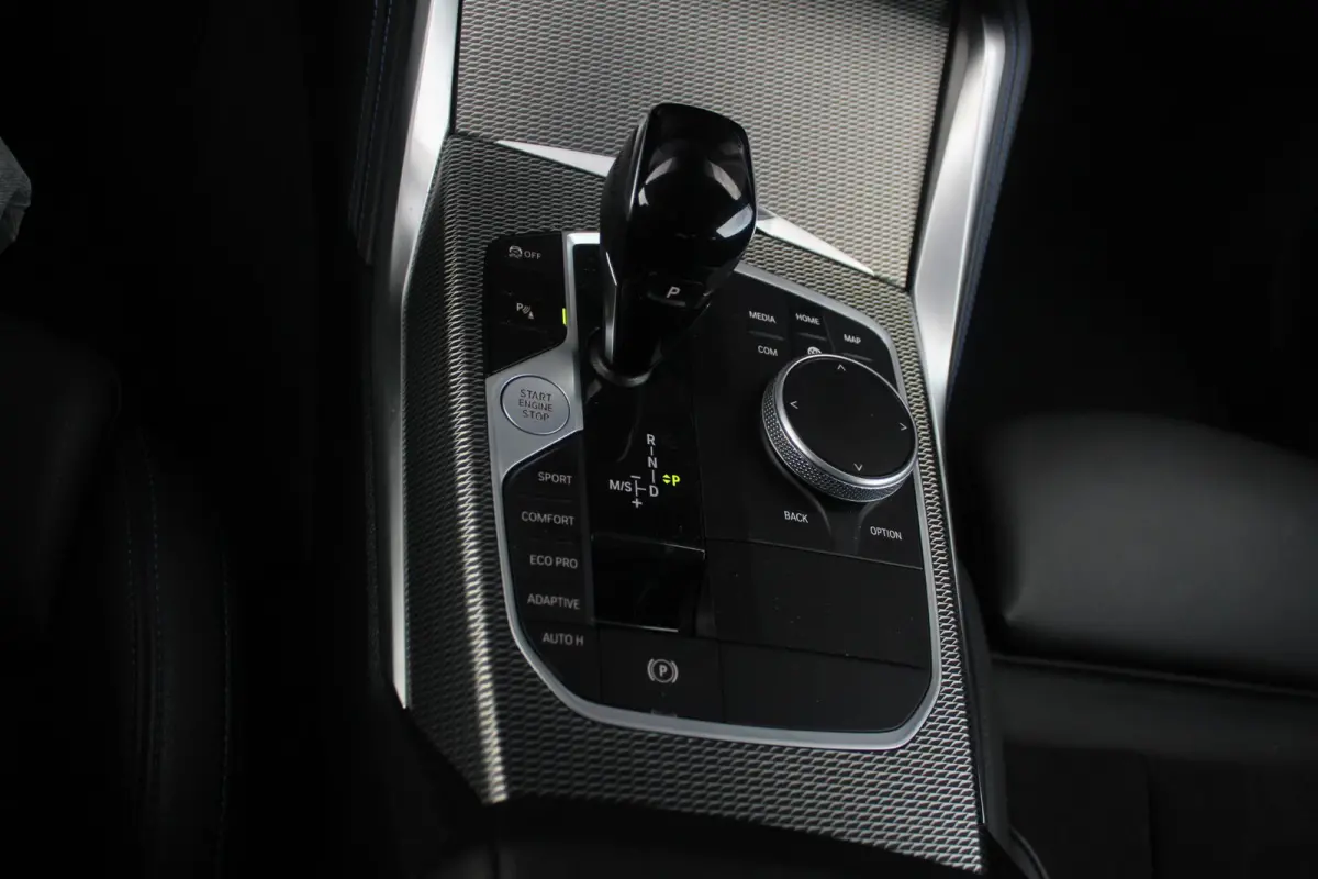 M440i xDrive M-Sport Pro High Executive | Harman Kardon | 20 Inch | Keyless | Elektrisch verstelbare stoelen