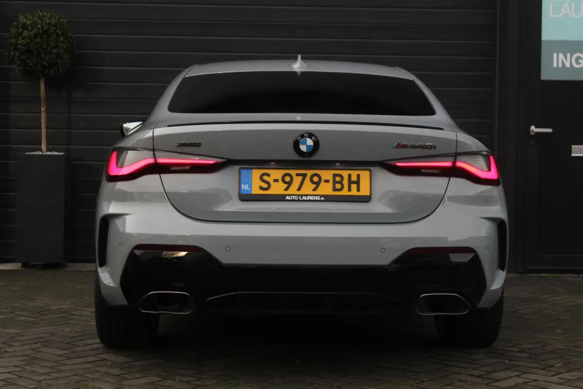 M440i xDrive M-Sport Pro High Executive | Harman Kardon | 20 Inch | Keyless | Elektrisch verstelbare stoelen