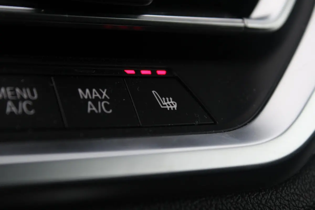 M440i xDrive M-Sport Pro High Executive | Harman Kardon | 20 Inch | Keyless | Elektrisch verstelbare stoelen