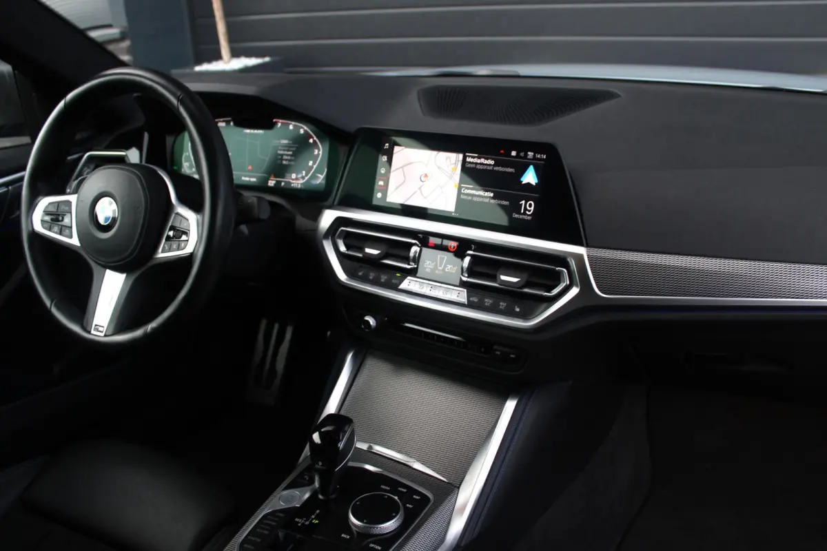 M440i xDrive M-Sport Pro High Executive | Harman Kardon | 20 Inch | Keyless | Elektrisch verstelbare stoelen