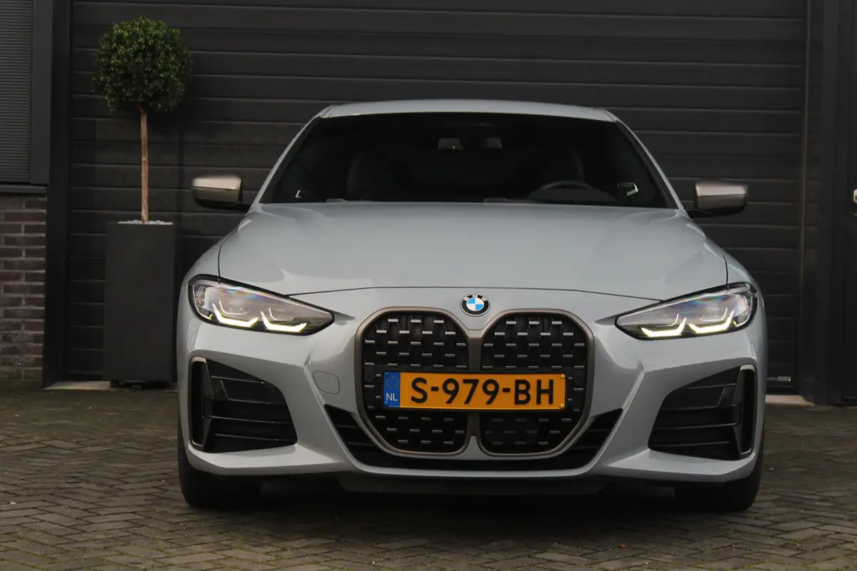 M440i xDrive M-Sport Pro High Executive | Harman Kardon | 20 Inch | Keyless | Elektrisch verstelbare stoelen