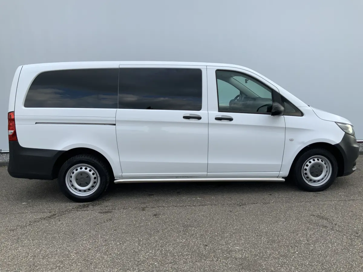 111 CDI Functional Airco 3 Zits Side Bar Trekhaak 2000 kg Euro 5
