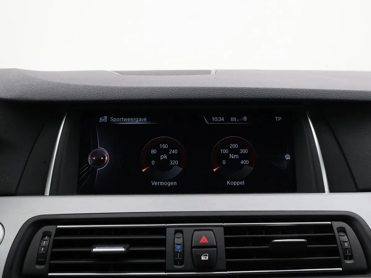 520i 260 PK M-SPORT INTERIEUR + EXTERIEUR | M SPORTSTOELEN | 20 INCH LMV