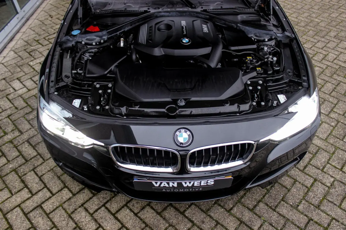320i F31 M Sport Edition | M-pakket | 2e eigenaar | 18 inch | LED | Automaat | PDC | Cruise-control | Climate-control | 4 cilinder | 184 pk | Origineel