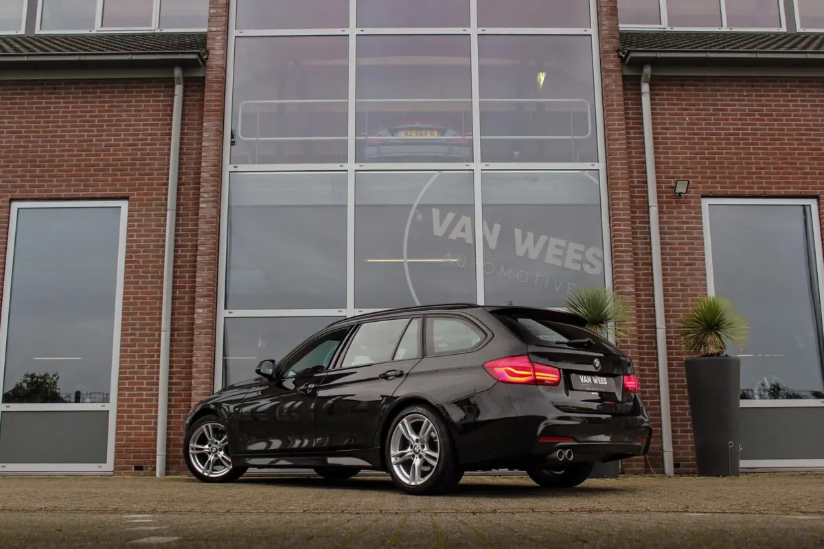 320i F31 M Sport Edition | M-pakket | 2e eigenaar | 18 inch | LED | Automaat | PDC | Cruise-control | Climate-control | 4 cilinder | 184 pk | Origineel