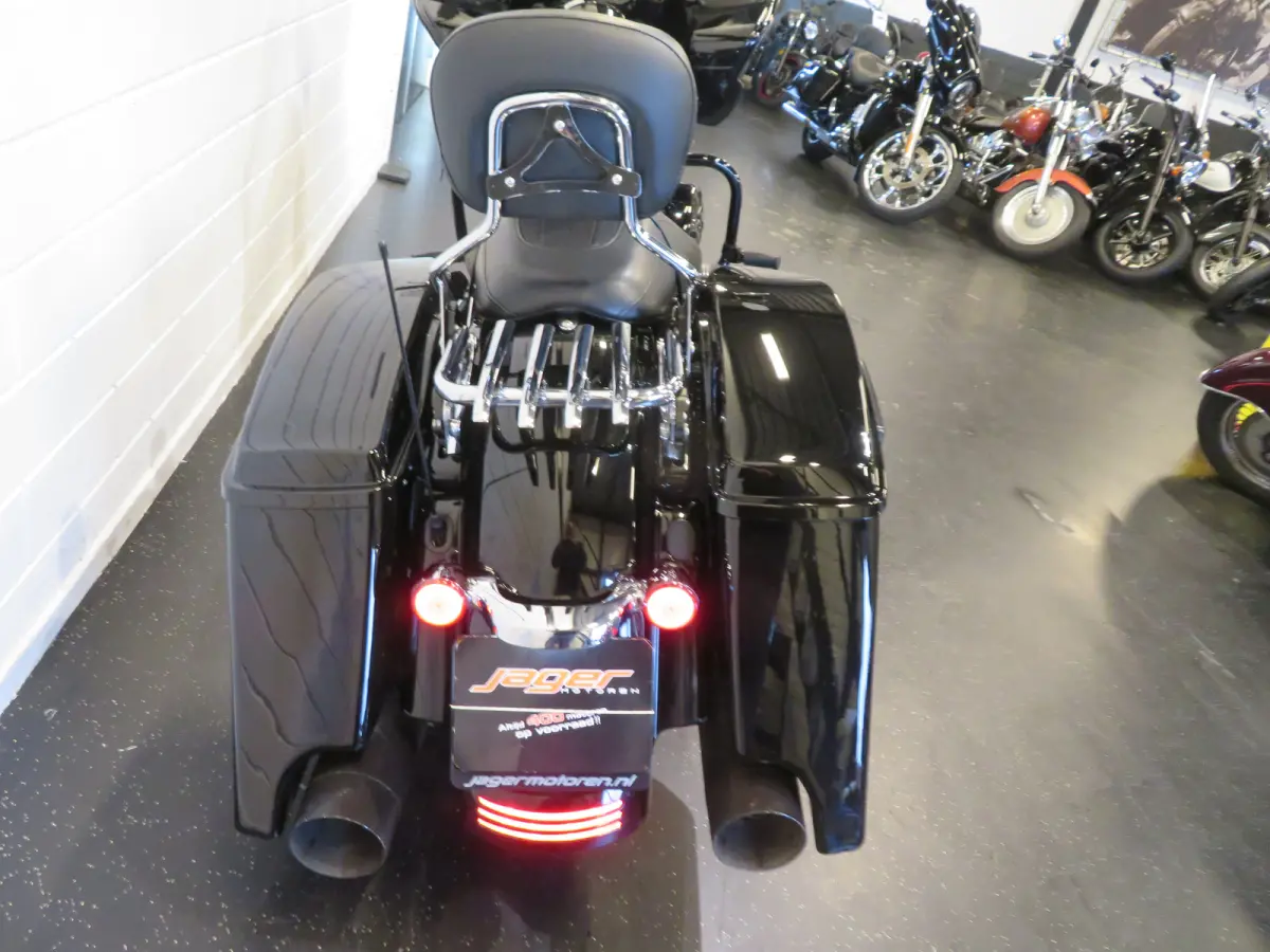 FLTRXS M8 GAAFE BIKE!